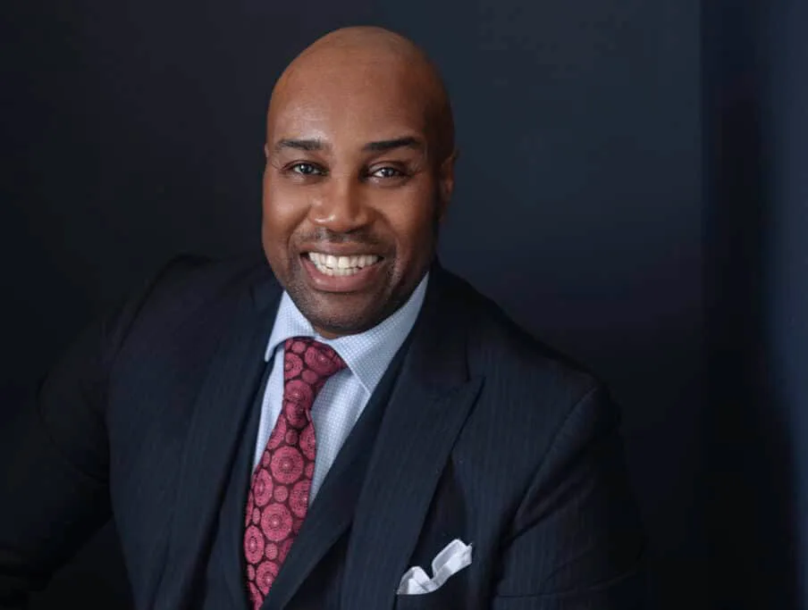 Earl Stephenson, Jr., MD, DDS, MBA, host of the Plastic Surgery T&A podcast